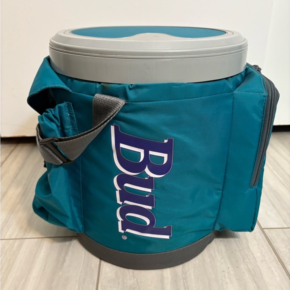 Vintage Budweiser Chest Cooler Retro Bright Colors Portable - Good Condition - Picture 5 of 16